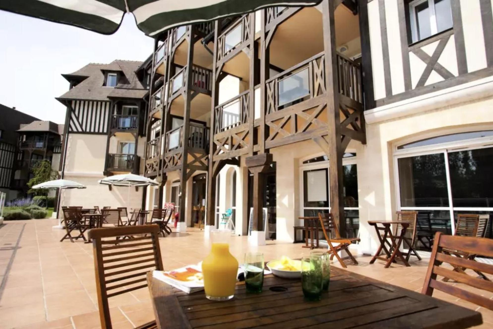 Cosy Ground Floor 4005,La Residence Du Golf 多维尔 外观 照片